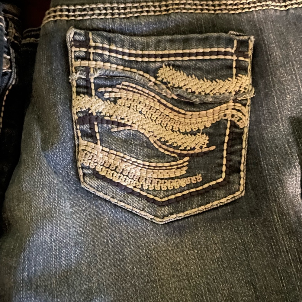 Name brand capris - Picture 2 of 11
